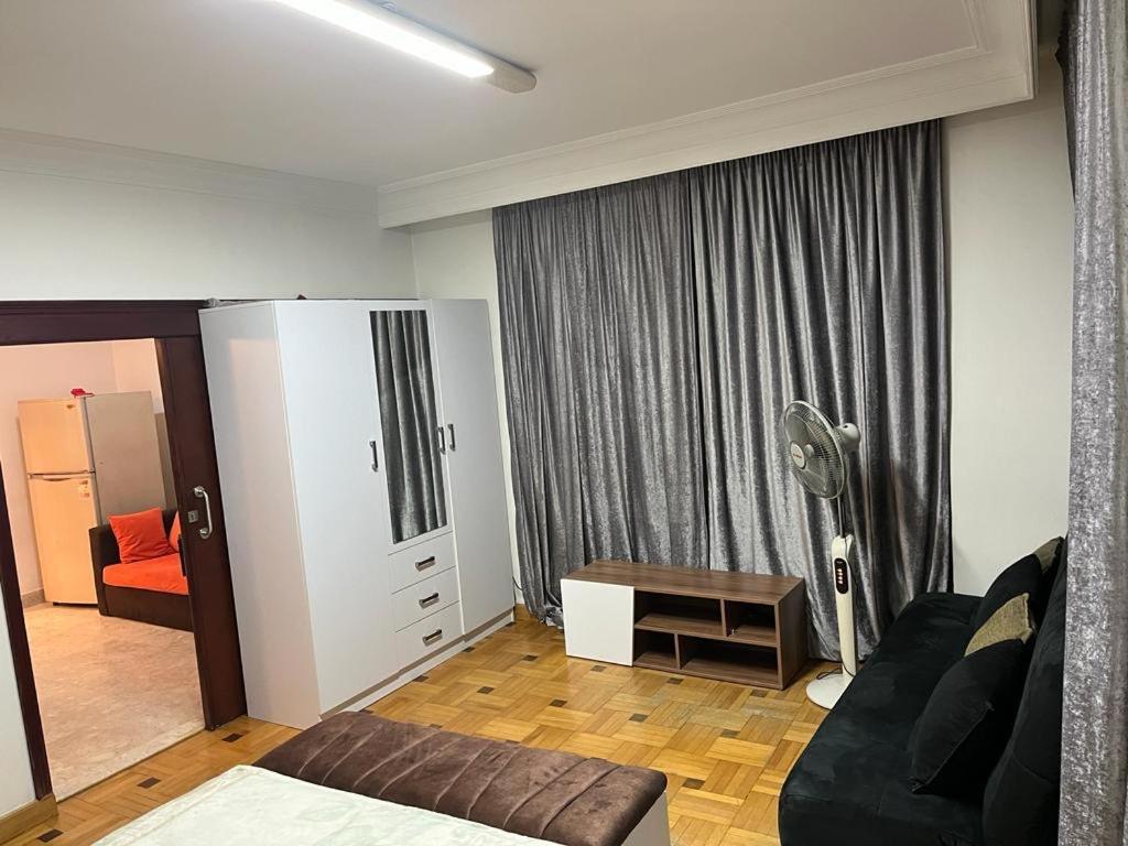 Cosy In Mohandseen Apartment